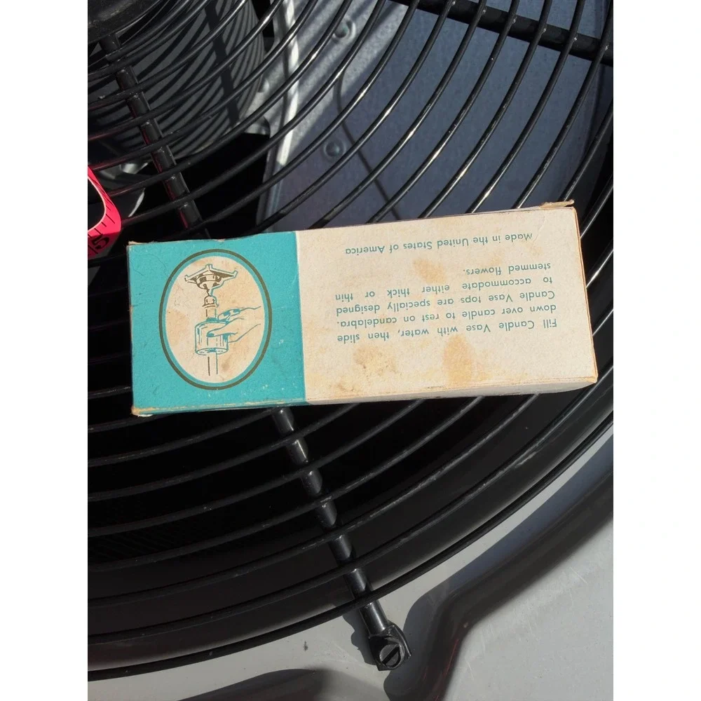 The Unbranded Brand vintage original